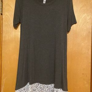 Tunic with lace trim